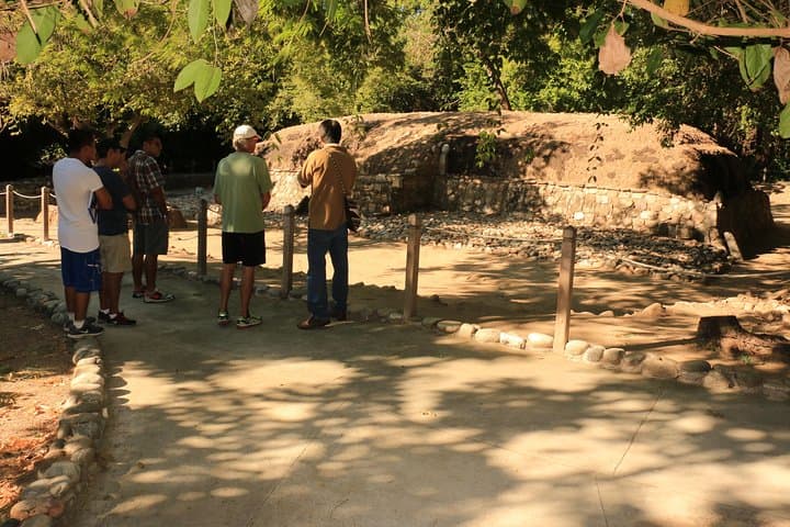 Exploring the Copalita Pyramids: Huatulco's Coastal Archaeological Site