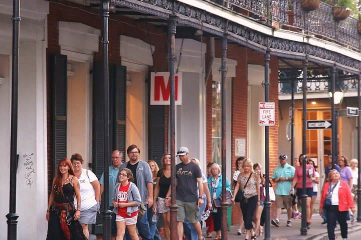 New Orleans Haunted Pub Crawl: French Quarter Ghosts & Historic Bars photo 4