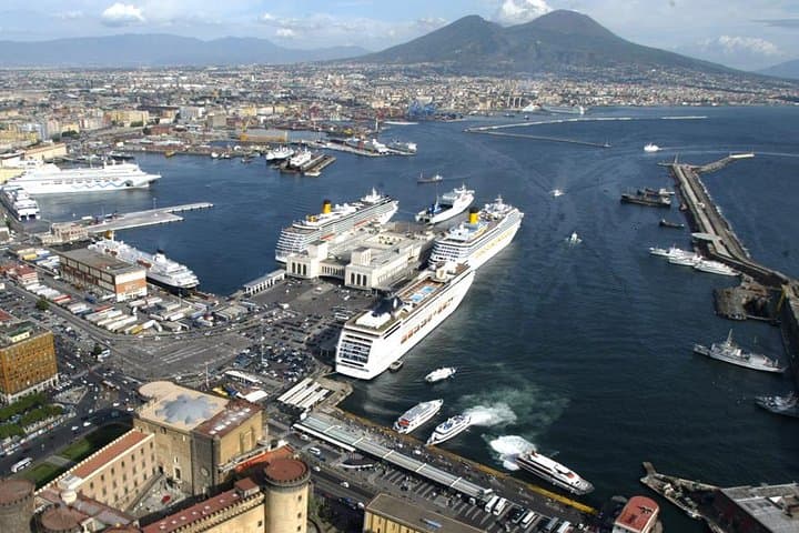 Pompeii & Vesuvius Full-Day Private Tour from Naples