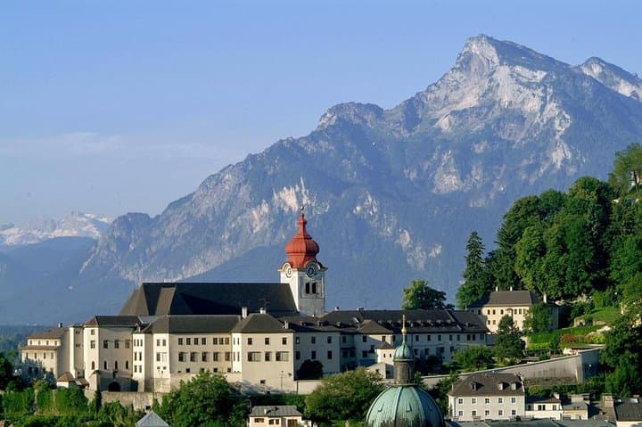 Private Sound of Music Tour — Salzburg Film Locations & Hidden Alpine Lakes