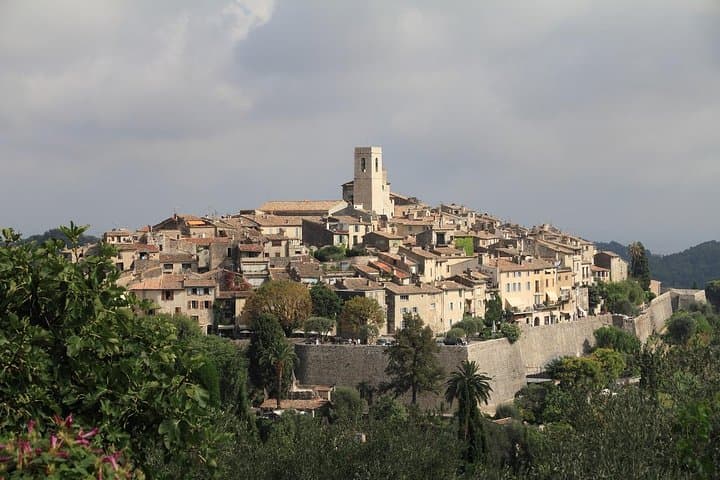 Half-Day Provence Tour from Nice — Saint-Paul-de-Vence, Gourdon & Grasse