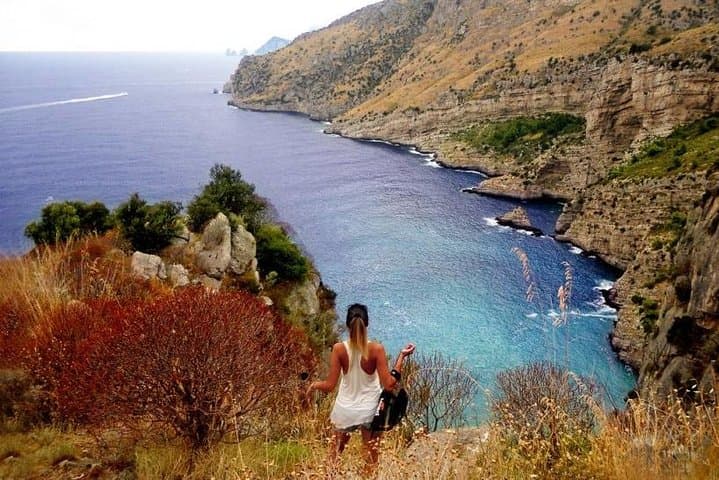 Jeranto Bay Private Walking Tour — Sorrento Coastal Walk to Capri Views photo 2