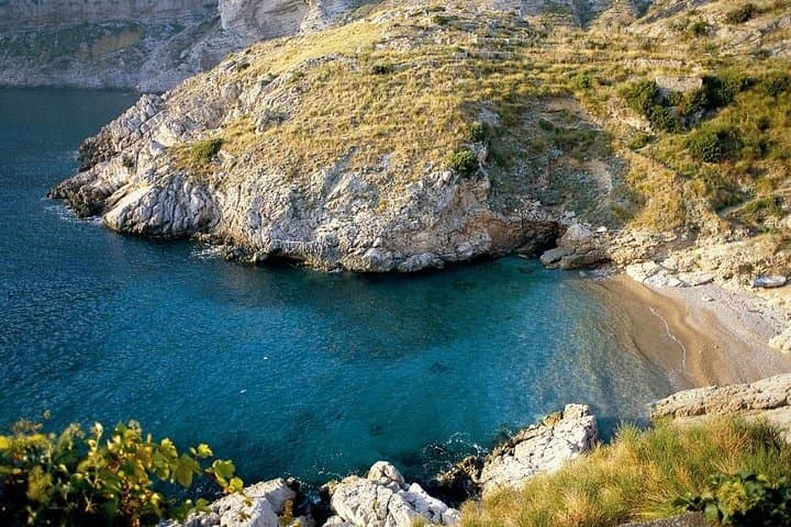 Jeranto Bay Private Walking Tour — Sorrento Coastal Walk to Capri Views photo 6