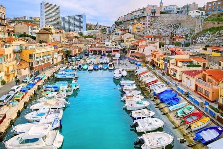 Private 4-Hour Marseille Shore Excursion — Old Port, Basilique & Historic Quarters photo 2