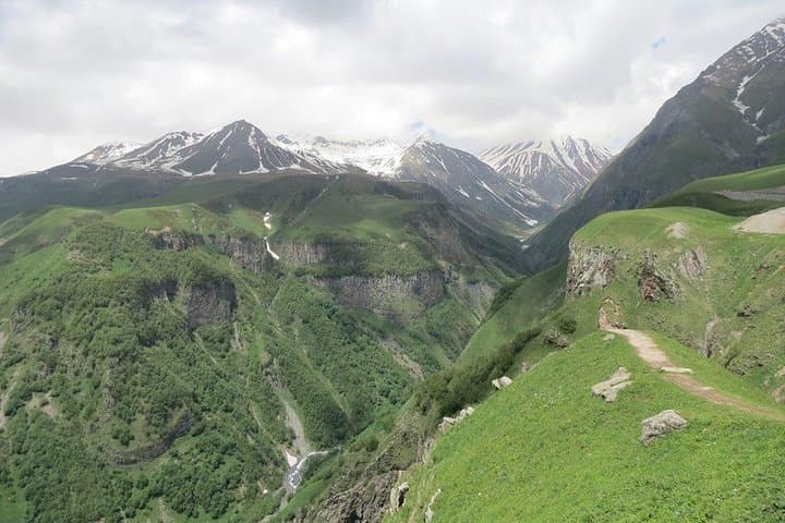 Caucasus Mountains Day Tour: Ananuri, Gudauri & Kazbegi photo 2