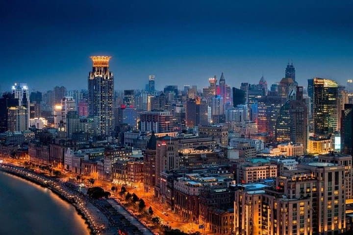 Swift Shanghai Bund Tour: River Cruise or Skyscraper Views in 3 Hours photo 6