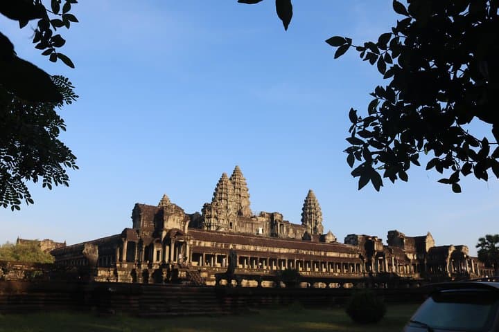 One-Day Angkor Temple Tour with Private Driver — Siem Reap Highlights