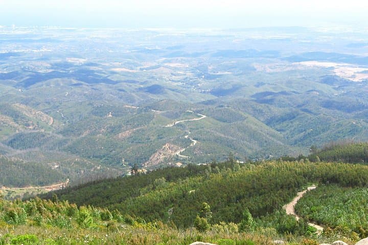 Sunset Wine and Foia Peak: Algarve Wine Tour with Mountain-Top Lunch or Dinner photo 1