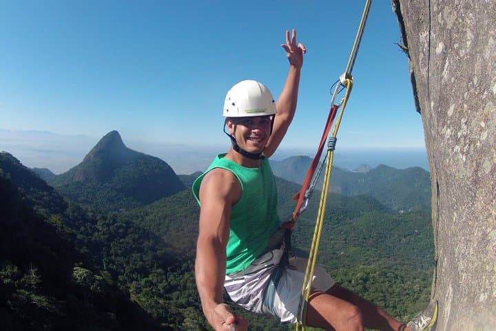 Hiking and Rappelling to Bico do Papagaio in Tijuca Forest photo 2