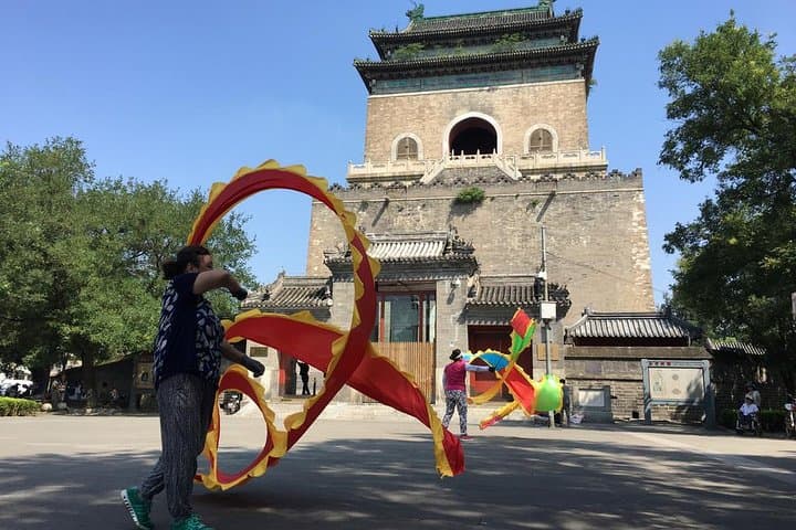 Private 3-Hour Beijing Hutong Walking Tour with Drum Tower Show & Tea Tasting photo 2