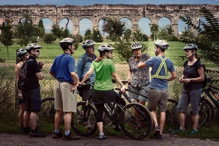 Cycle the Ancient Appian Way: Rome E-Bike Tour to Catacombs & Aqueducts photo 5