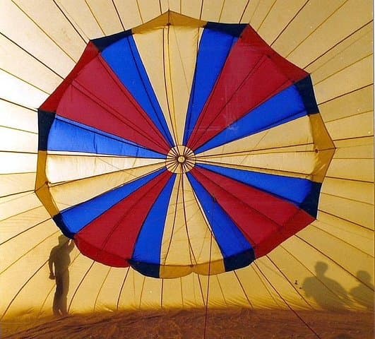 Sunrise Hot-Air Balloon Ride Over Aranjuez — Palace Views & Brunch photo 6