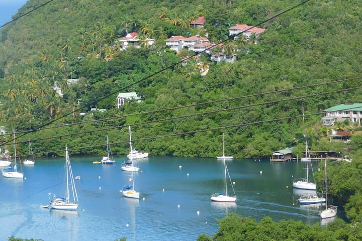 Castries to the Pitons: Soufrière Sightseeing, Volcano Dip & Botanical Gardens Tour photo 5
