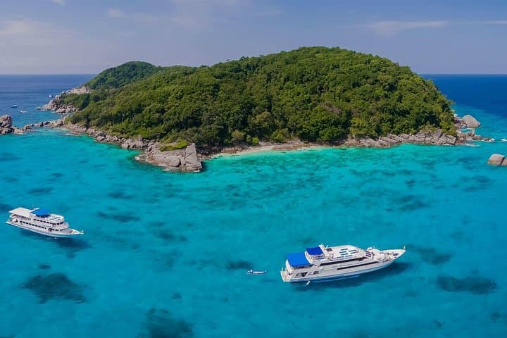 Full-Day Similan Islands Snorkeling Tour from Phuket: Beaches, Coral & Viewpoint Hike photo 3
