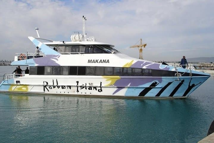 Robben Island & Cape Peninsula Penguin Tour: Nelson Mandela Gateway Day Trip