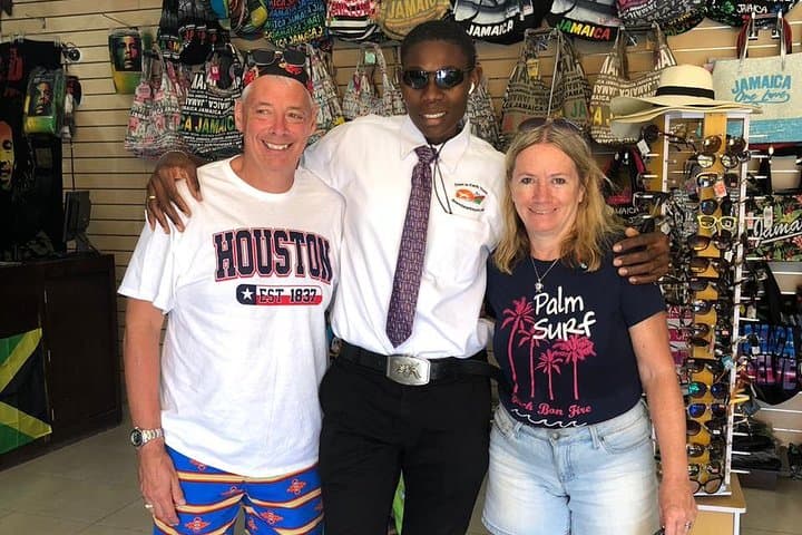 Montego Bay Private Half-Day: Hip Strip, Local Food & Beach Stop with a Local Guide photo 4