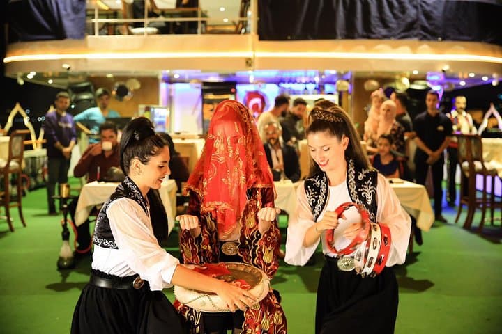 Bosphorus Dinner Cruise in Istanbul: Private Tables, Live Shows & Night Views photo 4
