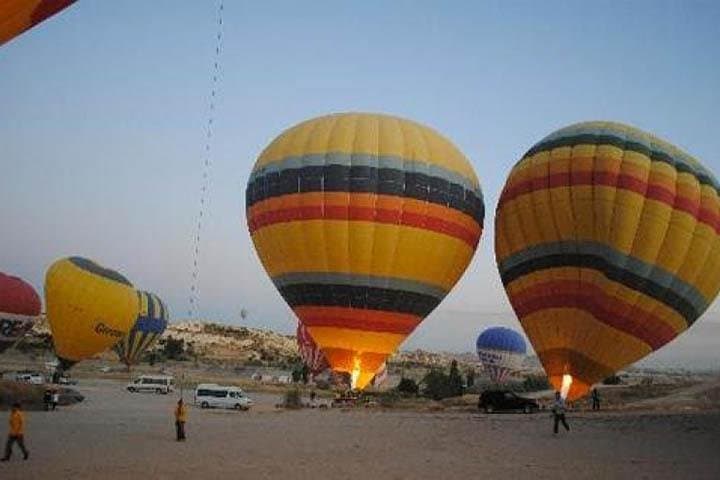 Sunrise Hot Air Balloon Over Luxor: Flight Tips & What to Expect