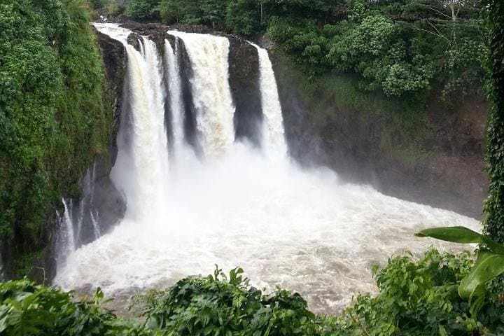Volcanoes National Park Adventure from Kona - Kilauea & Hilo Highlights photo 2