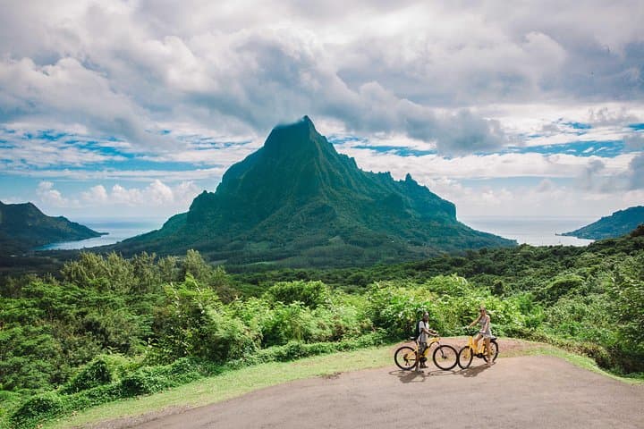 E-Bike to Moorea's Belvedere Lookout: Pineapple Fields, Marae, and Bay Views photo 3