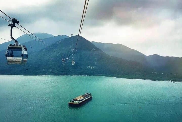 Skip the Line: Ngong Ping Cable Car Round-Trip to Big Buddha photo 3