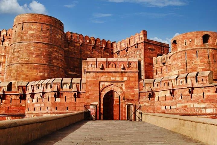 Same-Day Taj Mahal & Agra Fort Tour from Hyderabad — Full-Day Agra Excursion photo 3