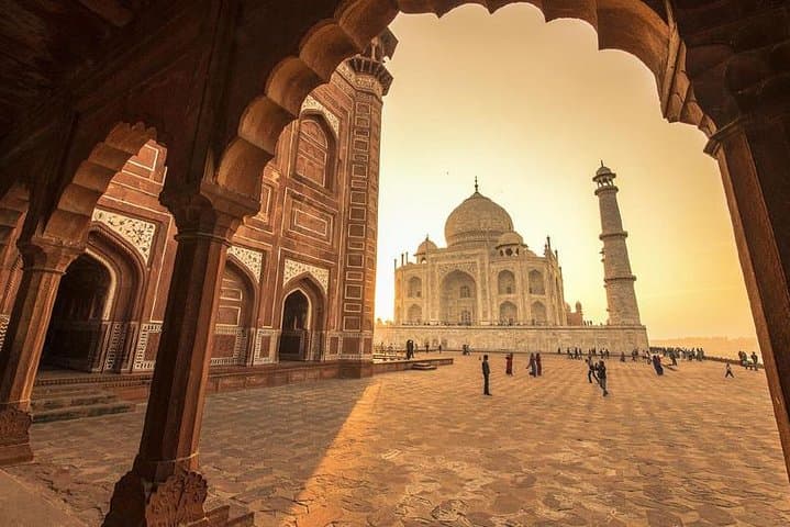 2-Day Taj Mahal & Ranthambore Tiger Safari from Hyderabad photo 5