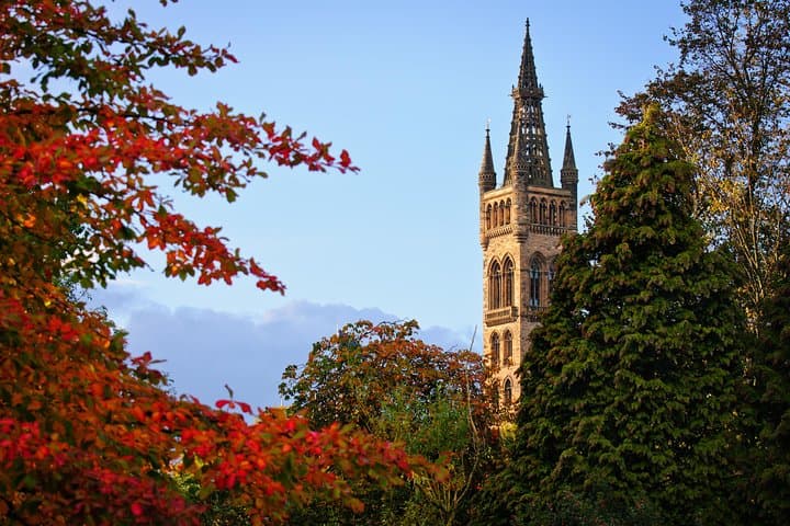 Glasgow West End Private Walking Tour — Arts, Cafes & Kelvingrove photo 5