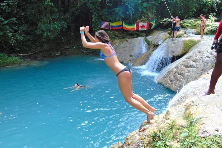 Private Blue Hole & Secret Falls Day Trip from Montego Bay — Cool Blue Hole Ocho Rios photo 4