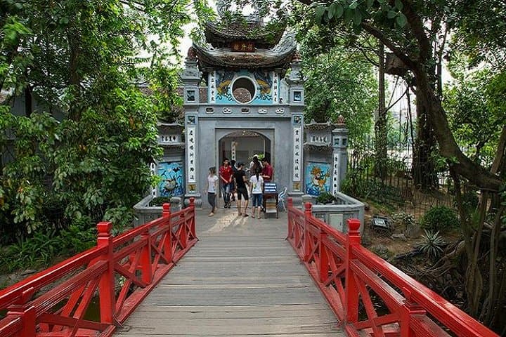 Hanoi in a Day: Private Full-Day Highlights Tour of Temples, Mausoleum & Hoan Kiem photo 6