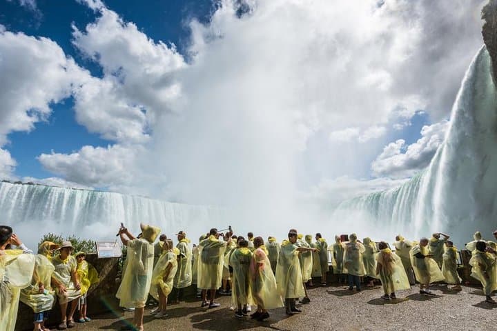 Niagara Falls Day Tour from Toronto — Guided Boat Cruise, Lunch & Sightseeing