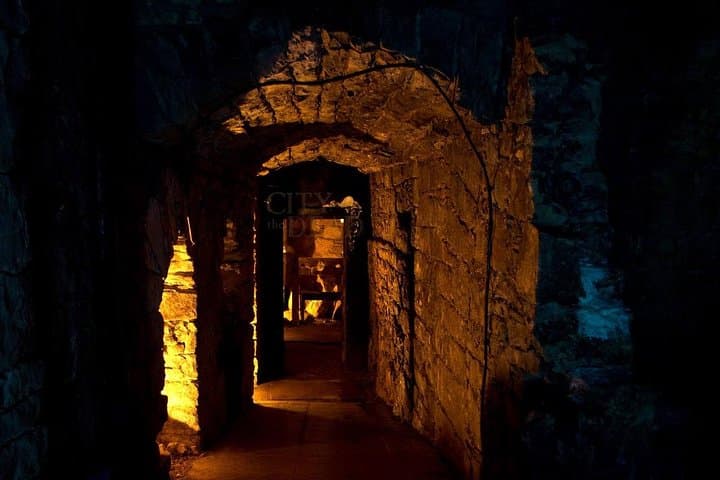 Underground City of the Dead Tour: Explore Edinburgh's South Bridge Vaults photo 3