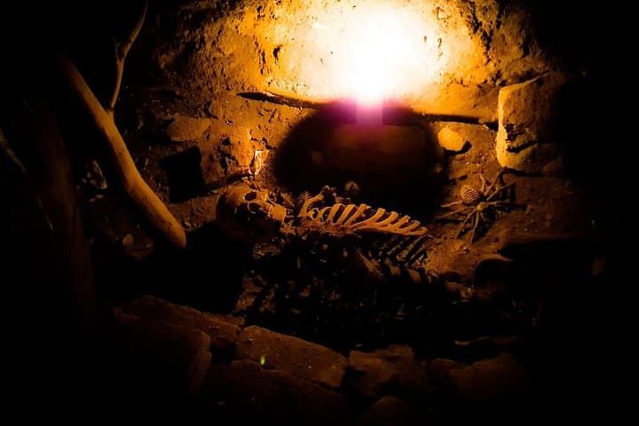 Double Dead Tour: South Bridge Vaults & Greyfriars Haunted Walk in Edinburgh photo 2
