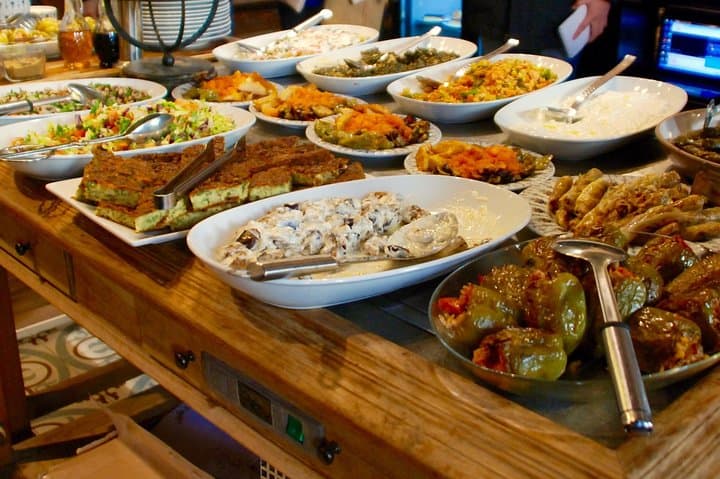 Turkish Food Walking Tour in Izmir: Kemeraltı Bazaar Culinary Walk photo 4