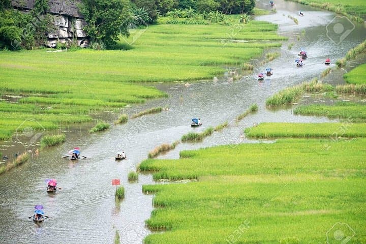 Tam Coc & Hoa Lu Day Trip from Hanoi — Limousine Small-Group to Ninh Binh photo 3