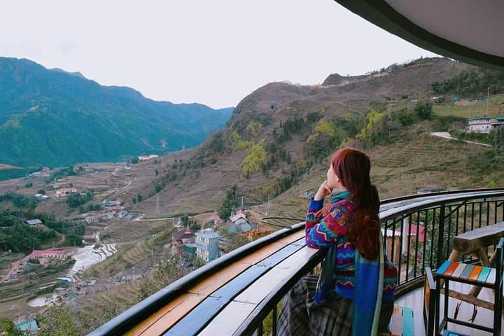 VIP Luxury Sapa 2-Day Trek: 5-Star Hotel Stay & Scenic Valley Walks from Hanoi photo 4