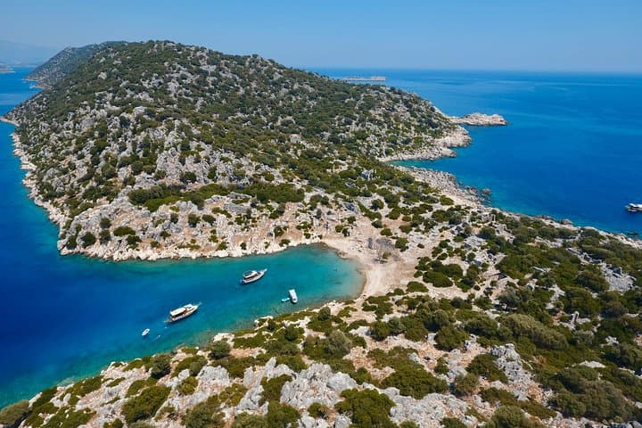 Exploring Kekova’s Sunken City: A Private Gulet Boat Tour from Kas with BBQ Lunch