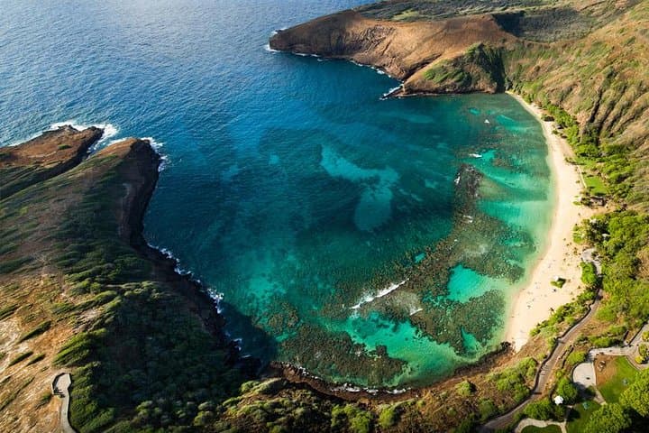 Discover Oahu from Above: 45-Minute Isle Sights Unseen Helicopter Tour photo 5