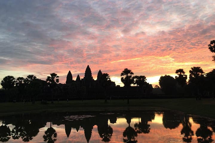 5-Day Angkor Sunrise Kulen Beng Mealea & Tonle Sap: Private Siem Reap Discovery photo 1