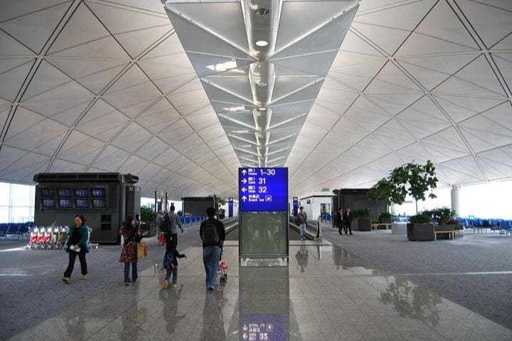 Make the Most of a Hong Kong Layover: 4-Hour Private City Tour photo 2