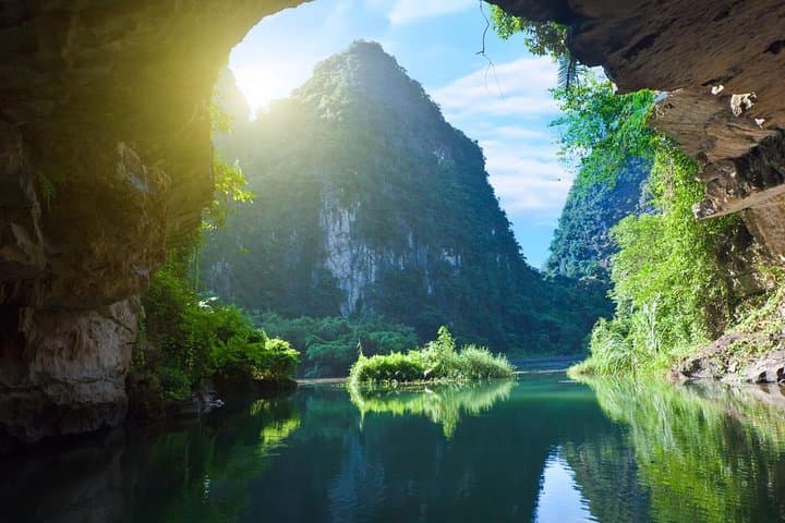 Row to the Past: Hoa Lu and Tam Coc Day Tour from Hanoi photo 2