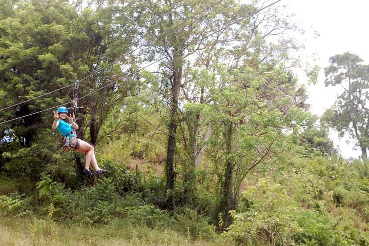 Amber Cove Shore Zipline Adventure at Country World photo 5
