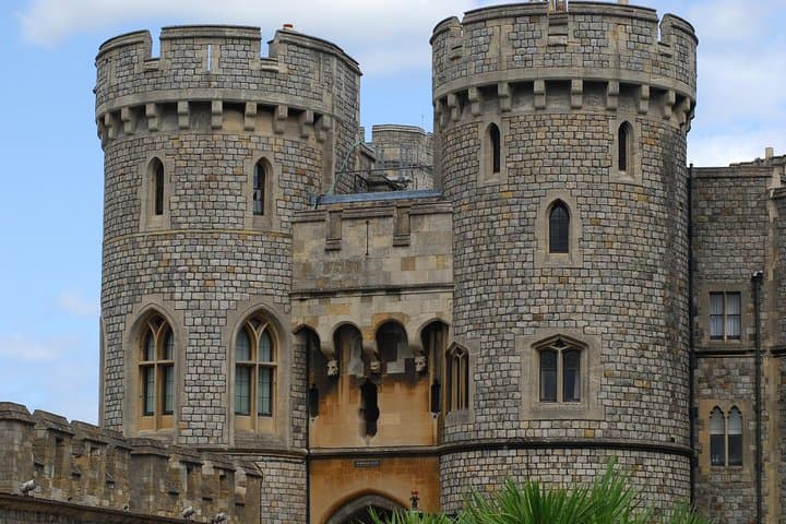 Private Windsor Castle and Hampton Court Tour with Blue Badge Guide and Chauffeur photo 5