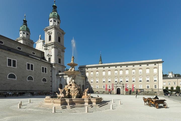 Private Sound of Music Tour — Salzburg Film Locations & Hidden Alpine Lakes photo 2