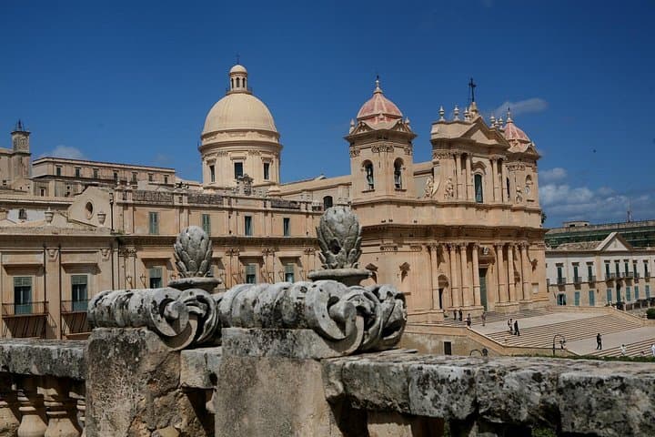 Garden of Stone: Full-Day Noto and Syracuse Baroque & Tasting Tour photo 3