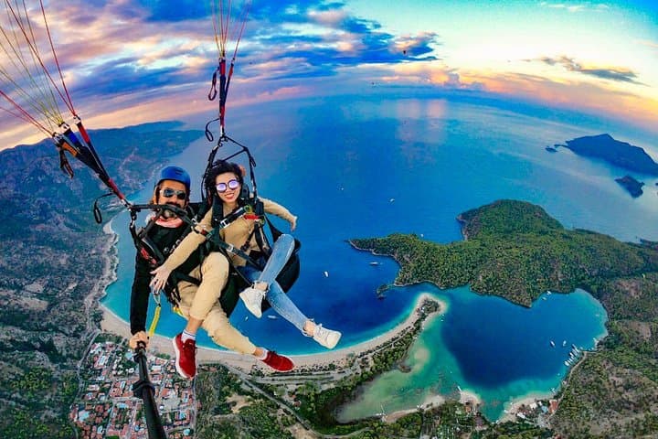 Tandem Paragliding Over Oludeniz Blue Lagoon — Babadağ Flights Above the Turquoise Sea