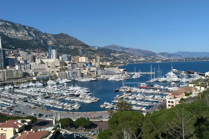 Eze, Monaco & Monte-Carlo Shore Excursion: Perfumes, Palaces and the F1 Coast Drive photo 4