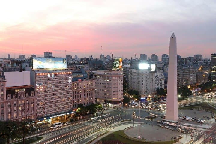 Buenos Aires Half-Day Private City Tour: Plaza de Mayo to La Boca photo 3