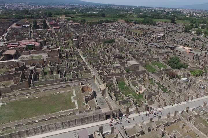Naples to Sorrento Transfer with Pompeii & Mount Vesuvius: Full-Day Stopover photo 5