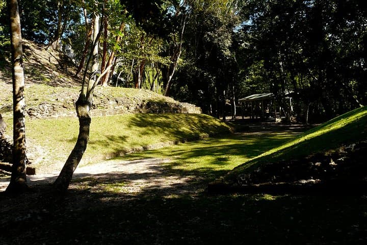 Exploring Xunantunich and Cave Tubing Adventure from Hopkins, Belize photo 4